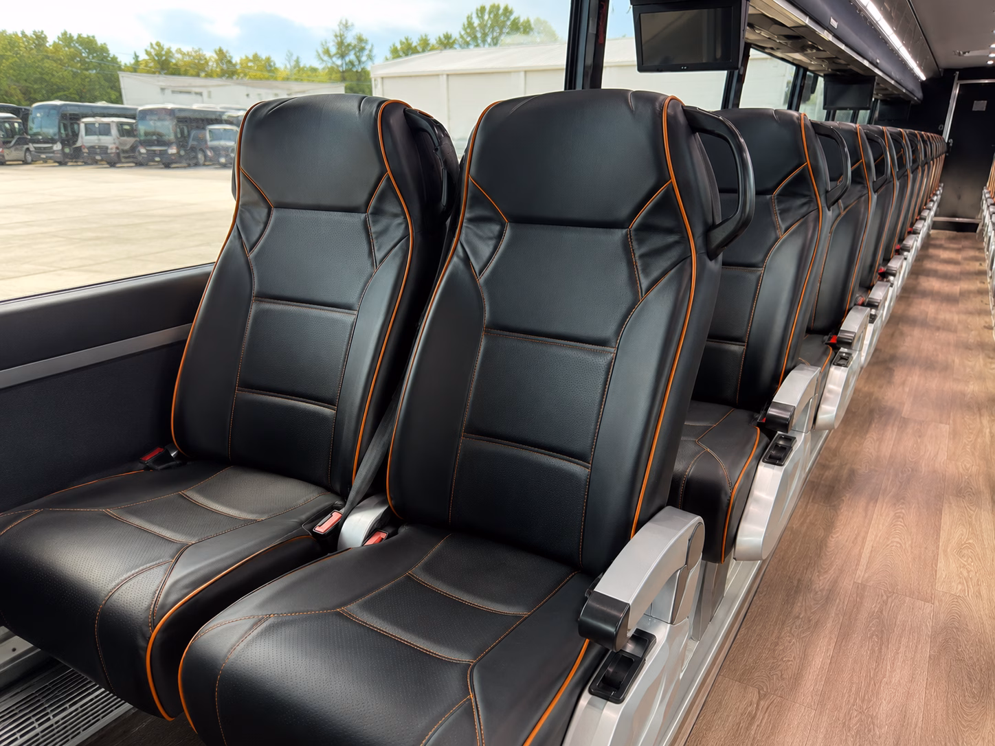 macon airport shuttle bus rentals for private groups