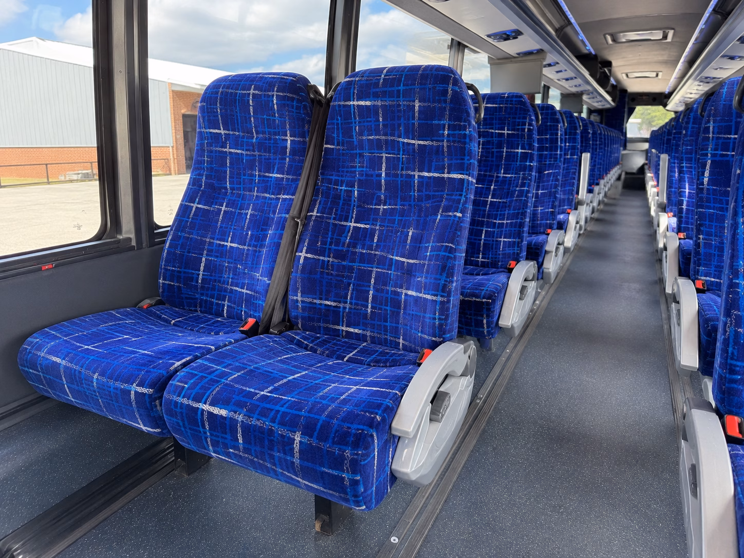 macon bus rentals for georgia road trips and kentucky travel