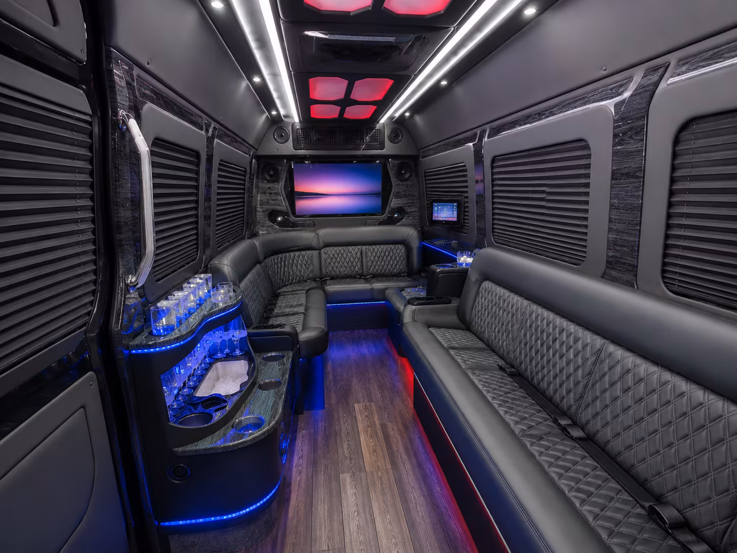 macon custom day trip and driving tour bus rentals
